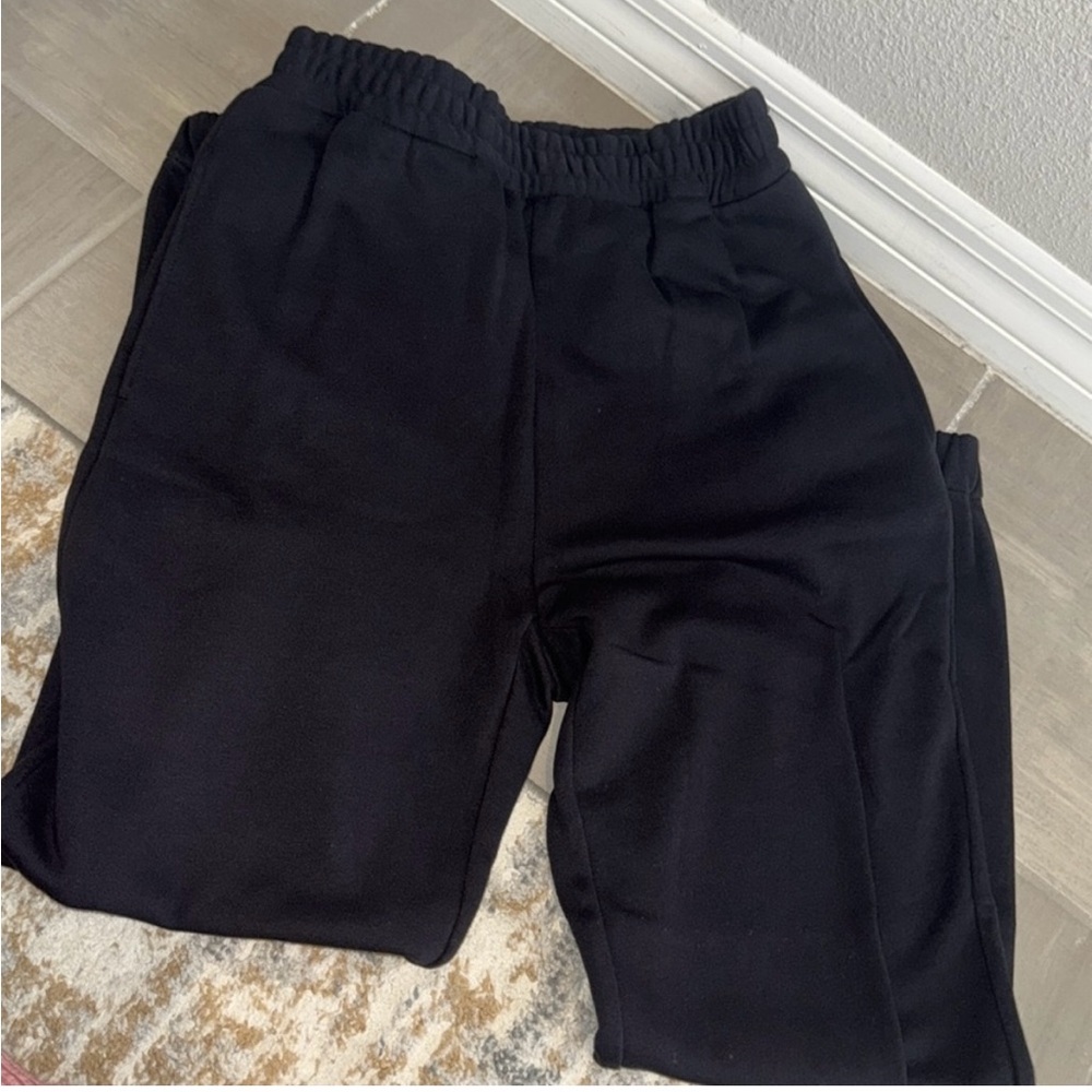 Versace La Medusa joggers - Picture 2 of 6
